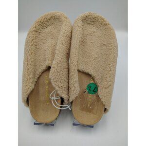Madden Girl Womens Faux Fur Slippers Size 7.5M Beige Cozy Indoor Outdoor Shoes